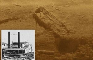 Cientistas descobrem acidentalmente os destroços do navio desde a época da Guerra Civil durante a exploração do rio Dark Wisconsin Cientistas descobrem acidentalmente os destroços do navio desde a época da Guerra Civil durante a exploração do rio Dark Wisconsin