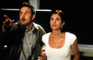 Courteney Cox e o ‘elenco de gritos’ preocupados David Arquette ‘machucaria’ Courteney Cox e o elenco de 'gritos' preocupados David Arquette 'machucaria'