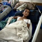 Até 300 pacientes jovens em Gaza serão evacuados, juntamente com um pai ou responsável e irmãos, para o Reino Unido para tratamento do NHS em algumas semanas
