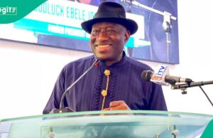 Danificação: o irmão de Goodluck Jonathan fala sobre o chefe de estado anterior que derruba a corrida de eleições políticas de 2027 Danificação: o irmão de Goodluck Jonathan fala sobre o chefe de estado anterior que derruba a corrida de eleições políticas de 2027