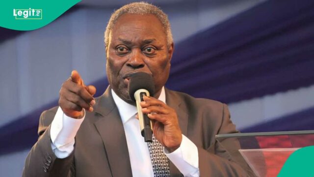 Danificação: o padre Kumuyi quebra 2 regulamentos mais profundos, surgem informações 

