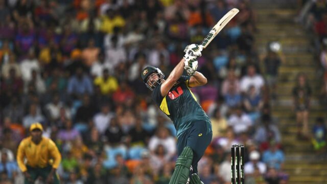 David explosivo 83 leva a Austrália a uma vitória de 17 while contra a África do Sul no primeiro T20i

