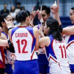 Angel Canino (nº 12) aprende a levar as necessidades de pontuação da equipe nacional nas costas. —Sava foto