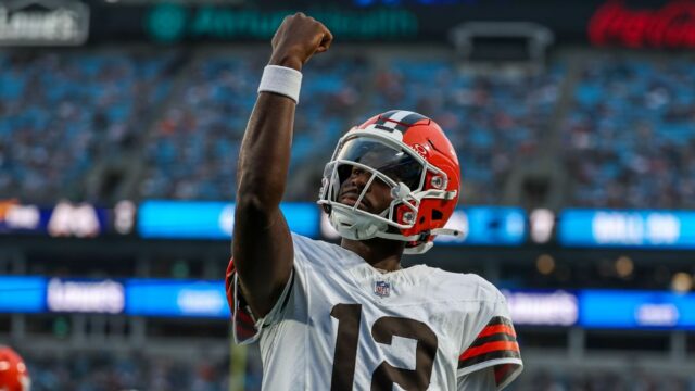 Deion Sanders, LeBron James Buzz nas redes sociais sobre estréia na NFL de Shedeur Sanders

