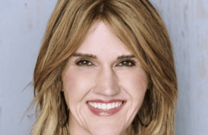 Denise Winkelman estabelece o stand-up especial Denise Winkelman estabelece o stand-up especial