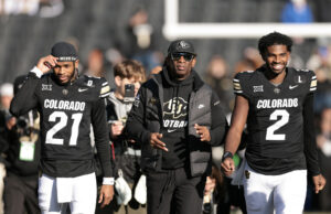 Denver Broncos poderia adquirir o filho de Deion Denver Broncos poderia adquirir o filho de Deion