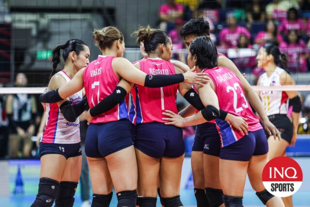 Peças cremosas frias a 2025 PVL na semifinal da turnê. O PLDT foi demitido por fotos de alta velocidade.