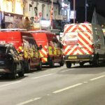 Polícia, paramédicos e bombeiros foram chamados para o incêndio na Woodford Avenue em Gants Hill, Ilford, por volta das 21h da sexta -feira