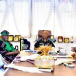 Detalhes emergem como um alado de Oyo, Top Yoruba Tradicional Denis Weather Visit, IGP