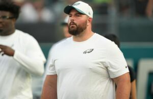 Dickerson de Eagles ferido na prática, sai no carrinho Dickerson de Eagles ferido na prática, sai no carrinho