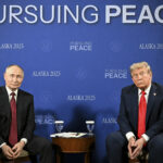 Donald Trump deixa Vladimir Putin Summit sem uma mão na mão