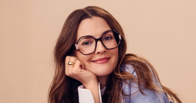 Drew Barrymore dá conselhos sobre perdão e negócios: "Dear Drew"



