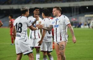 Durand Cup 2025: Mohun Bagan SG Thrashes Diamond Harbor FC para entrar nas quartas de final Durand Cup 2025: Mohun Bagan SG Thrashes Diamond Harbor FC para entrar nas quartas de final
