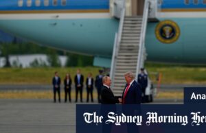 É óbvio que Putin saiu desta reunião – para Trump, não tanto Vladimir Putin e Donald Trump no final de sua conferência de imprensa conjunta no Alasca.