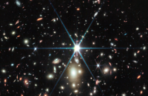 Earendel não é o que você acha que é. Hubble observando Earendel através de lensagem gravitacional