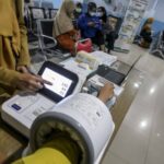 Em 4 de agosto, os programas gratuitos de controle de saúde chegam a Madrasa, primário para estudantes do ensino médio