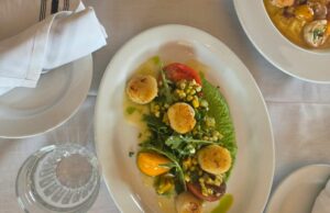 Em San Ramon, um novo restaurante Kali-italian abre na área do antigo Gianni A parceira Theresa Schreiber e Margarito Paz abriram Rosmarino em San Ramon no mês passado e assumiram a sala anteriormente ocupada pelo bistro italiano de Giannis (foto de Theresa Schreiber).