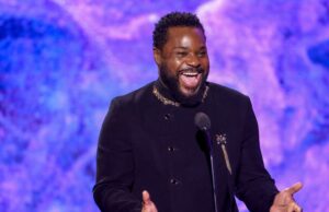 Em homenagem atenciosa após a morte da Warner Malcolm-Jamal, sua mãe diz que “era a hora dele” Em homenagem atenciosa após a morte da Warner Malcolm-Jamal, sua mãe diz que "era a hora dele"