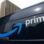 Emeryville Mail Thief entrou na cidade, que fingiu ser o motorista da Amazon, diz que os policiais