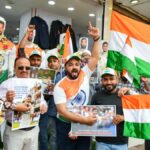 Eng vs.: Siraj chega em Hyderabad, e os fãs de adoração parecem dar as boas -vindas à série Herói da Inglaterra