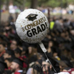Enquete: quase quatro em dez graduados da Gen Z College estão desistindo de usar seus diplomas