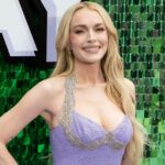 Esta bolsa de ombro de US $ 70 é quase idêntica ao Bottega de US $ 6.500 de Lindsay Lohan