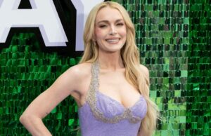 Esta bolsa de ombro de US $ 70 é quase idêntica ao Bottega de US $ 6.500 de Lindsay Lohan Esta bolsa de ombro de US $ 70 é quase idêntica ao Bottega de US $ 6.500 de Lindsay Lohan