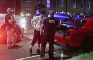 Estamos agora no estágio de verificação militar da aquisição de 600 de Trump Puxado por Dirt Jones