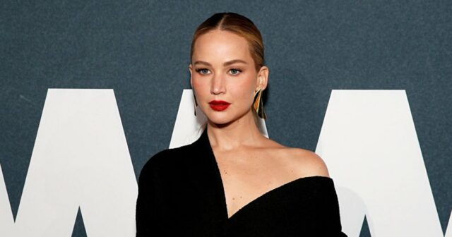 Eu roubo o erro de Jennifer Lawrence procurando apenas US $ 32 na Amazon

