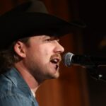 'Eu sou o problema' de Morgan Wallen retorna ao número 1; 'Kpop Demon Hunters' ganha terreno no número 2