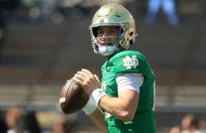 Exatamente como desfrutar de Notre Dame vs Miami: Futebol da Universidade NCAA, Rede de Televisão da NCAA, Rede de Televisão Exatamente como desfrutar de Notre Dame vs Miami: Futebol da Universidade NCAA, Rede de Televisão da NCAA, Rede de Televisão