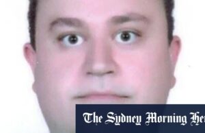 Execução do Irã do cientista nuclear com escoteiros para Israel Roozbeh vai ser suspenso após o paral