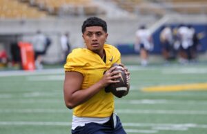 Expondo Evento: Cal Urs Ansiosos para exibir a reforma no período de época no estado de Oregon O técnico da California Golden Bears, Justin Wilcox, gesticula para seus jogadores durante o primeiro trimestre de seu jogo no Memorial Stadium em Berkeley, Califórnia, no sábado, 26 de outubro de 2024. (Jose Carlos Fajardo/Bay Area News Group)