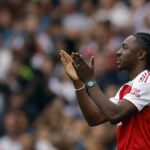 Eze se inscreve com os Gunners: jogadores que realmente usaram a camiseta nº 10 da coleção na Premier Organization Age
