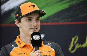 F1: o título de Oscar Piastri dispara ‘confiança’ Oscar Piastri, um motorista da McLaren da Austrália, fala com a mídia na pista de corrida de Hungaroring em Mogyoród, Mogaryór em frente ao Grande Prêmio da Fórmula 1 Húngara na quinta -feira, 31 de julho de 2025.