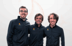 Firecrawl, um rastreador de AI que levantou US $ 14,5 milhões e ainda está procurando contratar funcionários como agentes Firecrawl co-founders CMO Eric Ciarla, CTO Nicolas Silberstein Camara, and CEO Caleb Peffer