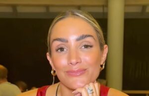 Frankie Bridge levanta as sobrancelhas com postagens enigmáticas dizendo “Você está morto para mim” – então de quem ela fala? Frankie Bridge colocou as línguas que arrasaram nesta semana, quando ela compartilhou um post enigmático. A cantora de sábado sugeriu que ela segurava um NAG enquanto carregava um novo Tictoch que tomou um gole de vinho