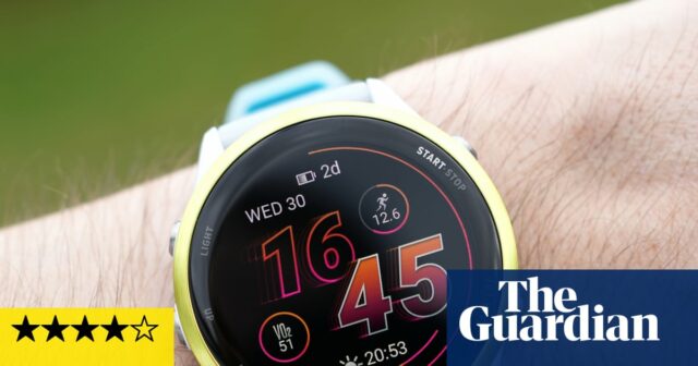Garmin Forerunner 570 Review: Running Running Watch Turmbles logo atrás da quantidade

