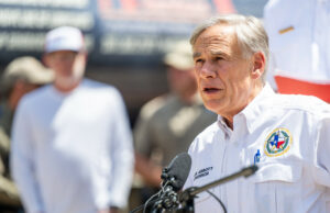 Gavin Newsom, Kathy Hochul emissão de avisos após o voto de redistritamento do Texas Gavin Newsom, Kathy Hochul emissão de avisos após o voto de redistritamento do Texas