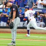 Gavin Williams olha para a Terra na nona rodada, depois que Juan Soto quebrou sua amostra insubstituível solo de Homer na nona rodada do Mets por 4-1 perdida por Guardiões em 6 de agosto de 2025.