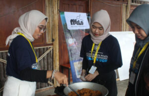 Gestão acadêmica, desenvolvendo turismo sustentável na área de West Sumatra Mandeh Gestão acadêmica, desenvolvendo turismo sustentável na área de West Sumatra Mandeh