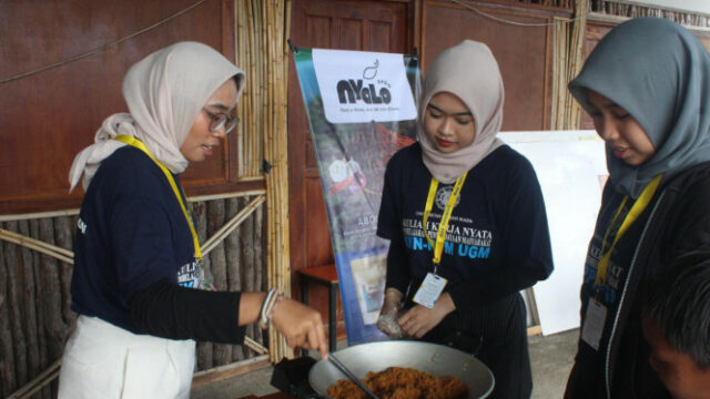 Gestão acadêmica, desenvolvendo turismo sustentável na área de West Sumatra Mandeh

