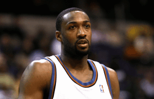 Gilbert Arenas acusado de jogo descoberto após 2023 Hollywood -Moord O ex-astro da NBA, Gilbert Arenas, retratado durante seus dias de partida, foi acusado em 2025 por um suposto anel de jogo com alto risco após um assassinato de Hollywood Hills de 2023.