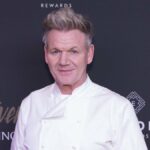 Gordon Ramsay expõe células de câncer de pele Diagnóstico médico e procedimento cirúrgico de eliminação: 'Por favor, não deixe de usar seu bloqueio solar'