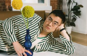 Há uma impressão de ‘SNL’ Bowen Yang tentou falar. (Não funcionou). Há uma impressão de 'SNL' Bowen Yang tentou falar. (Não funcionou).