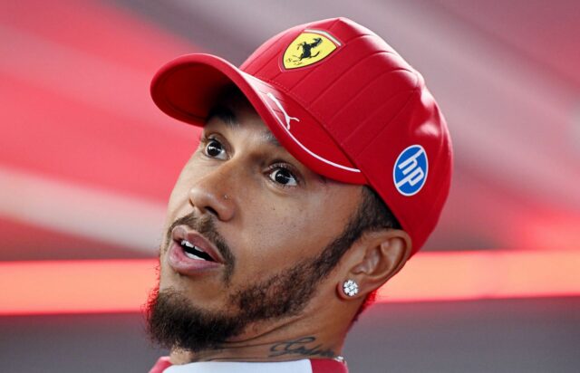 "Haverá algumas lágrimas": Lewis Hamilton abre com a Ferrari na primeira temporada das férias de verão


