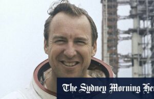 “Houston, temos um problema” Apollo 13 Líder – que na verdade não diz linha famosa – morre Lovell posando o retrato no espaço em fevereiro de 19570.