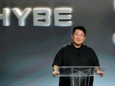 O fundador da agência BTS Hybe, Bang Si-hyuk, enfrenta detenção enquanto a polícia de Seul busca mandado de prisão Hybe Presidente expressa seu arrependimento por investigações, diz que retorna à Coréia do Sul