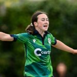 Irlanda Amy Maguire esclareceu para retomar seu boliche no críquete internacional