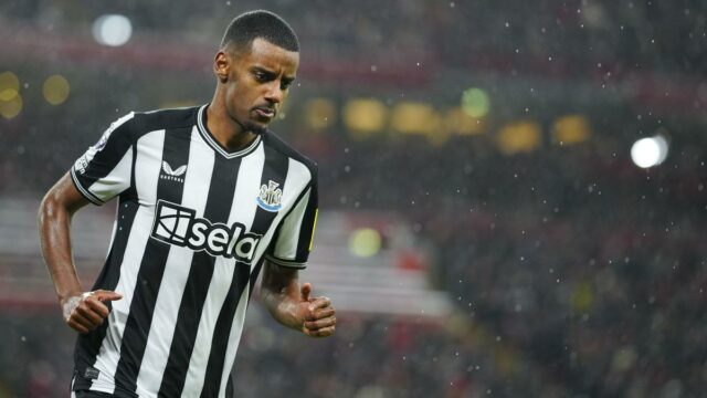 Isak é selecionado para a equipe de qualificação da Copa do Mundo da Suécia, apesar do incidente de Newcastle



